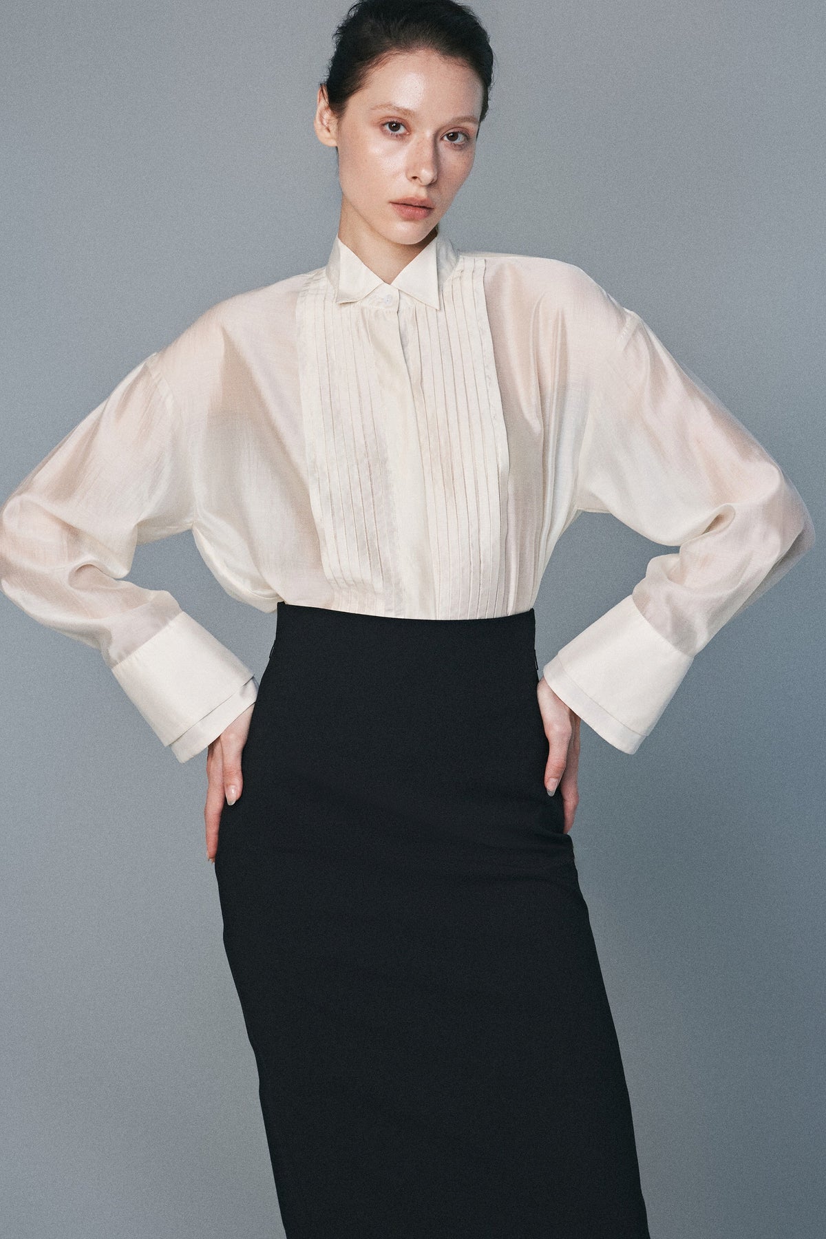 Sobre Pleated Blouse | 04-sobre-pleated-blouse