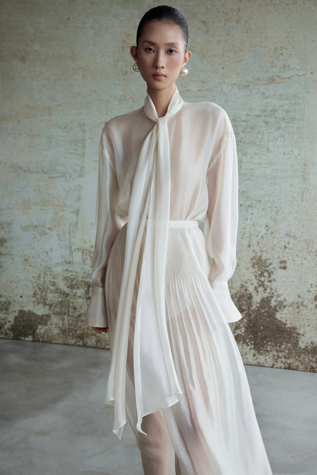 HOÀ Blouse